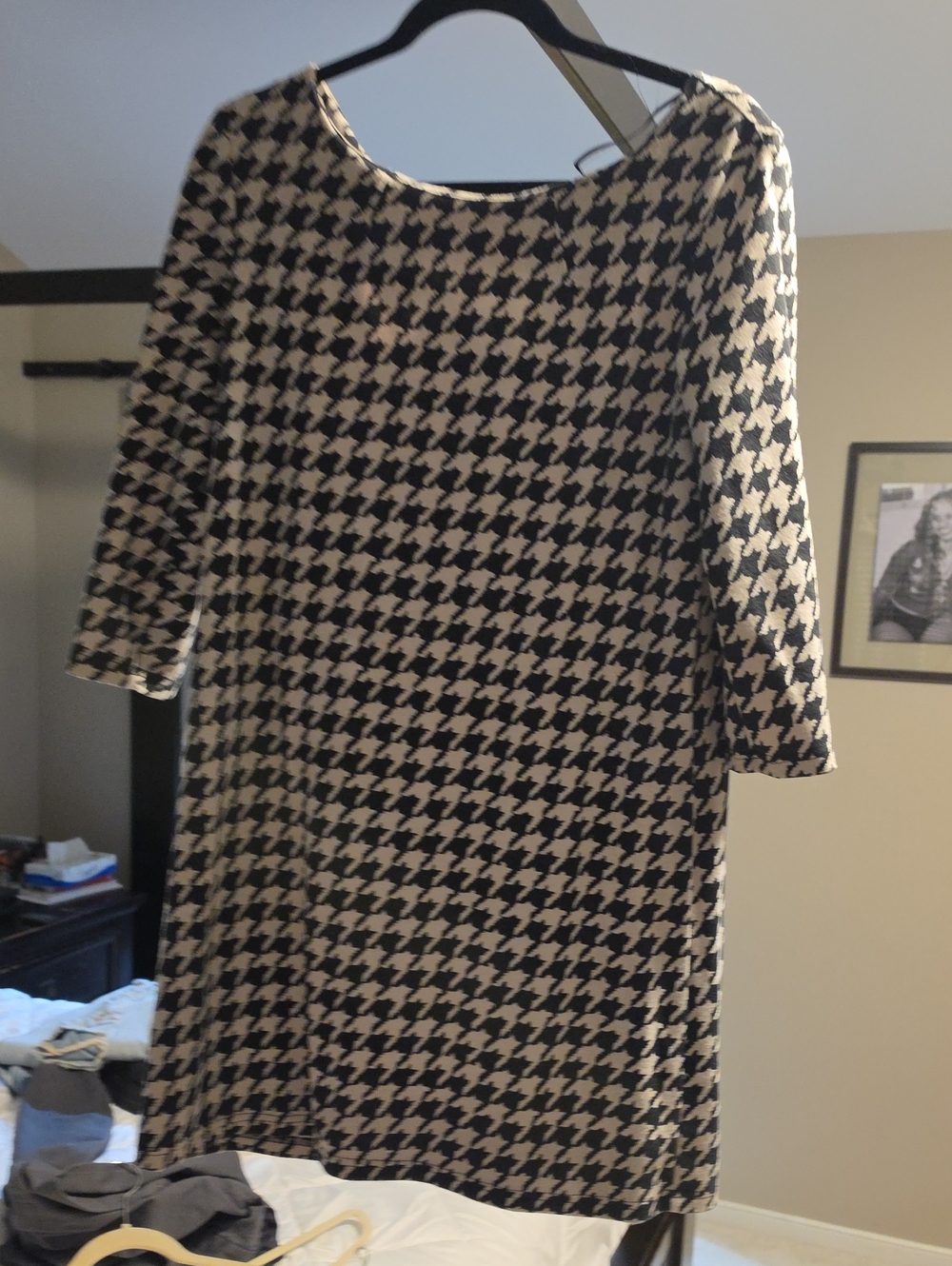 H&M Black & Cream Houndstooth 3/4 Sleeve Shift Dress